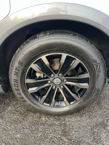 2017 Nissan Armada Platinum