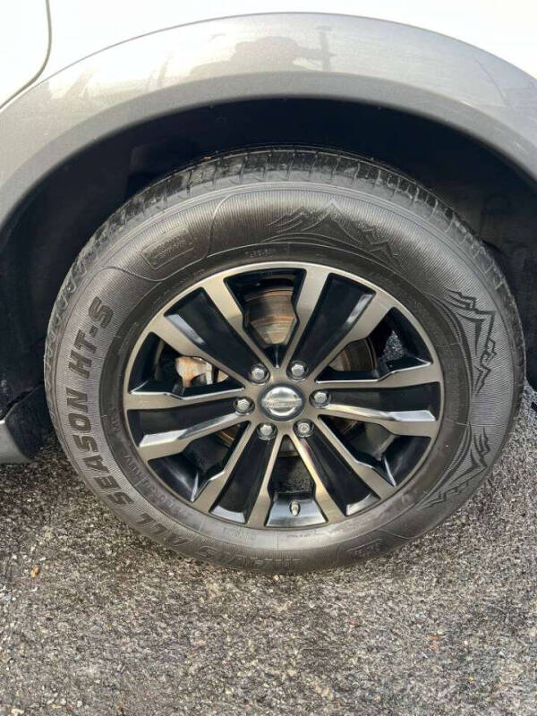 2017 Nissan Armada Platinum