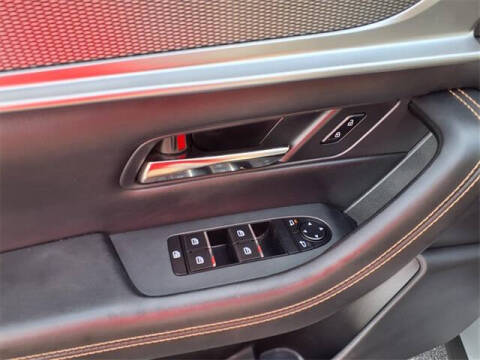 2024 Mazda CX-90 Plug-in Hybrid Premium