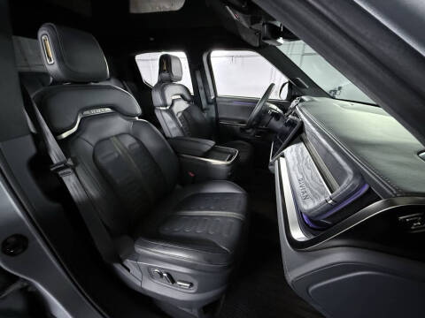 2022 Rivian R1T Adventure