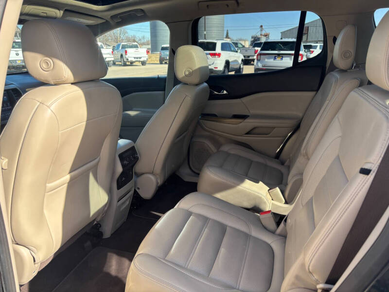 2019 GMC Acadia Denali