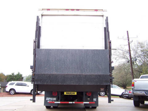 2002 Freightliner FL70