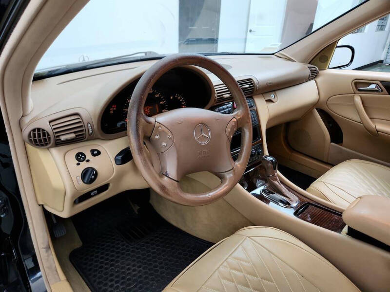 2003 Mercedes-Benz C-Class C 240