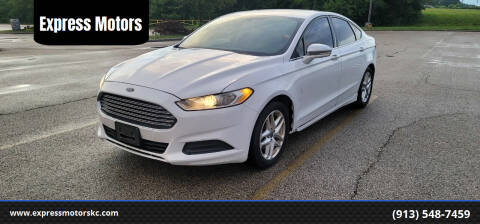 2013 Ford Fusion for sale at EXPRESS MOTORS in Grandview MO
