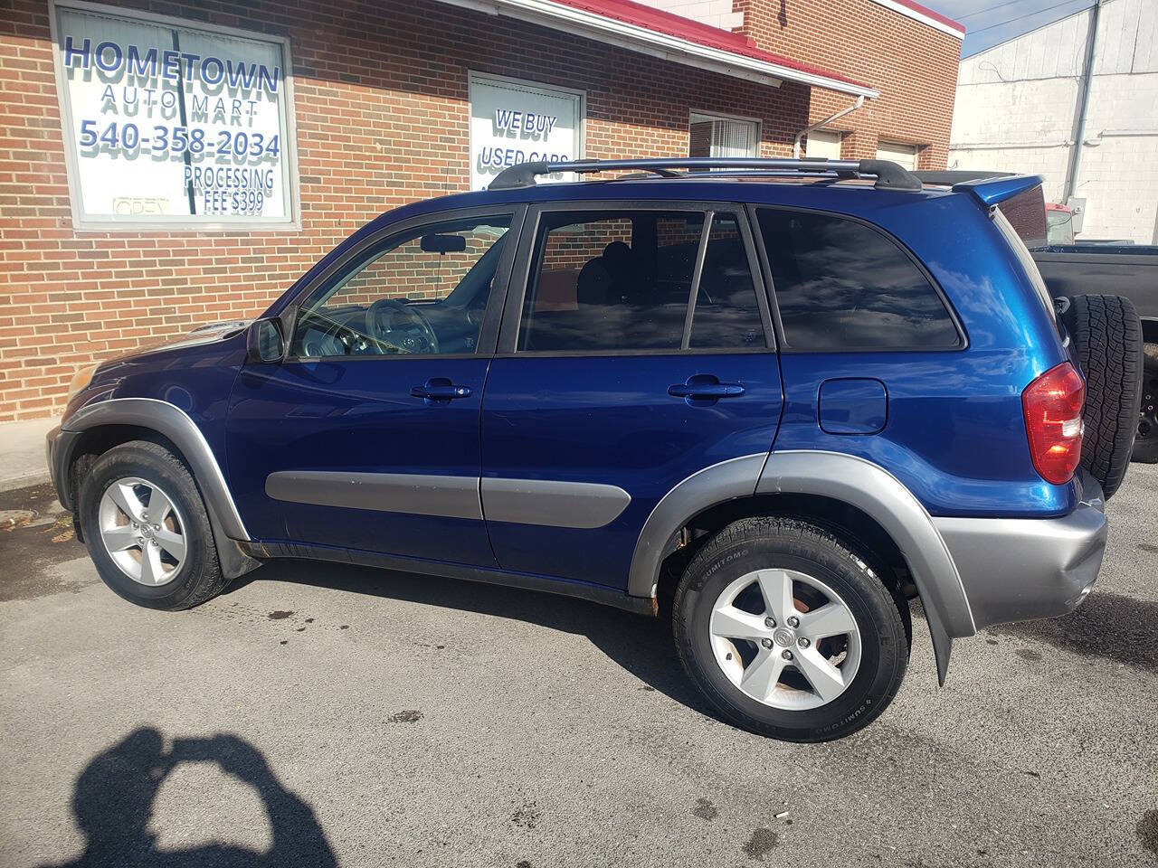 2004 Toyota RAV4 for sale at Hometown Auto Mart in Narrows, VA