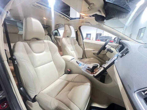 2016 Volvo S60 T5 Drive-E Inscription Platinum