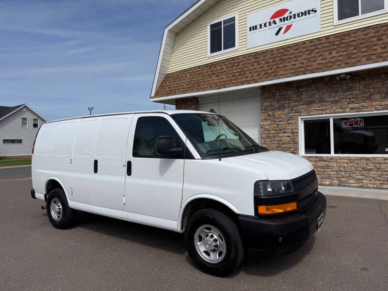 2023 Chevrolet Express 2500