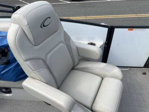 2022 Crest Pontoon 230 SLS CP3