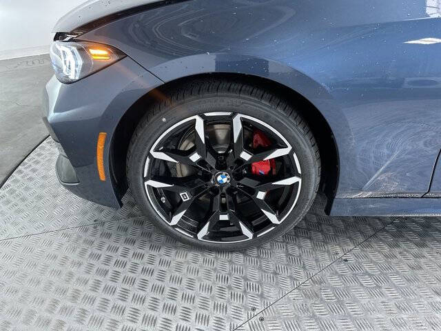 2025 BMW 3 Series 330i xDrive