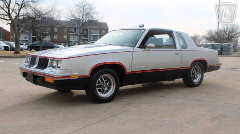 1984 Oldsmobile Cutlass Calais Hurst