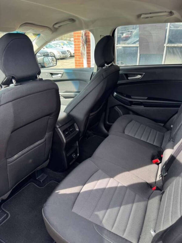 2015 Ford Edge SE
