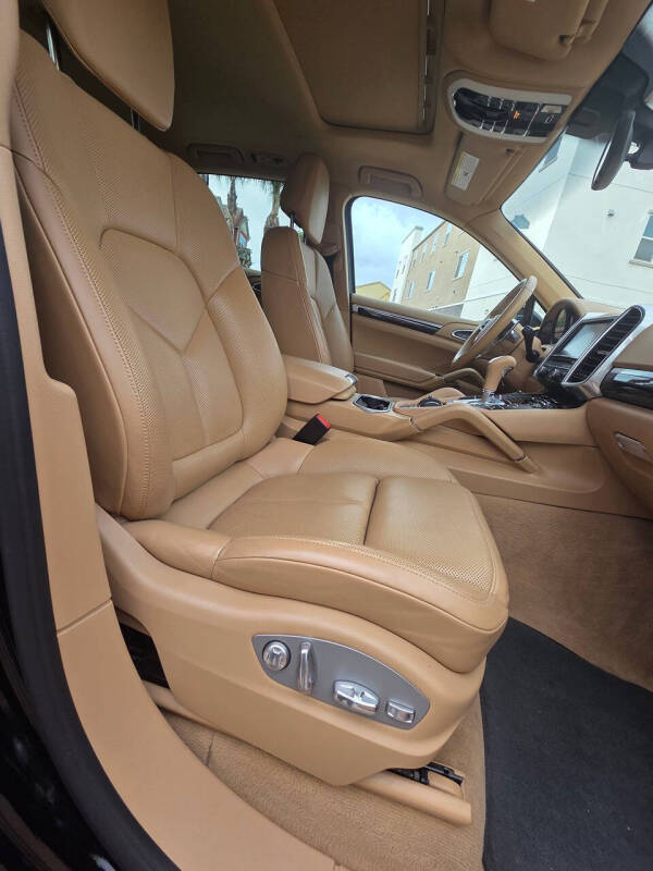 2016 Porsche Cayenne