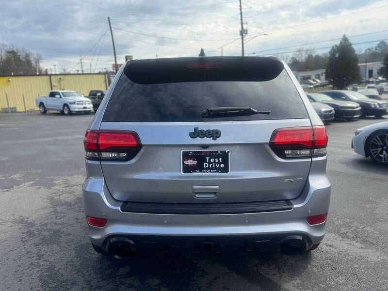 2016 Jeep Grand Cherokee SRT Night