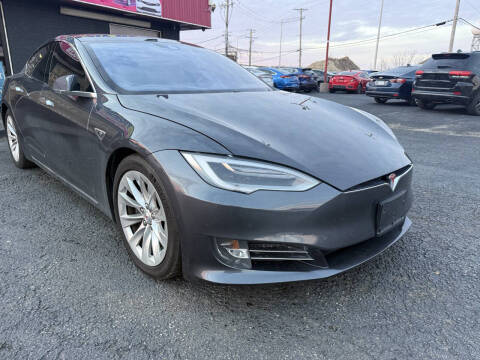 2016 Tesla Model S 60D