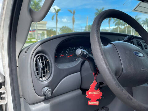 2008 Ford E-Series E-250