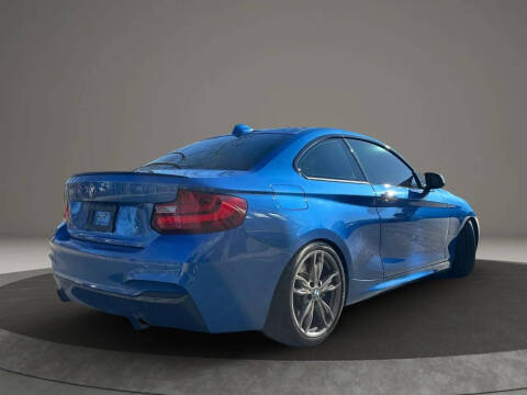 2016 BMW 2 Series M235i