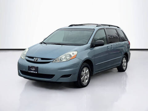 2006 Toyota Sienna LE 7 Passenger