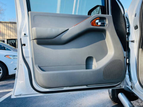 2011 Nissan Frontier SV V6