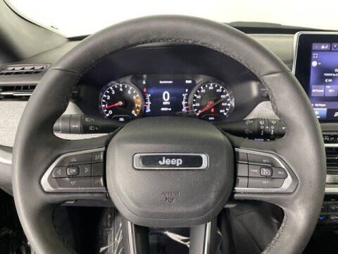 2023 Jeep Compass Latitude Lux