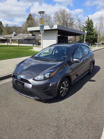 2018 Toyota Prius c for sale at RICKIES AUTO, LLC. in Portland OR