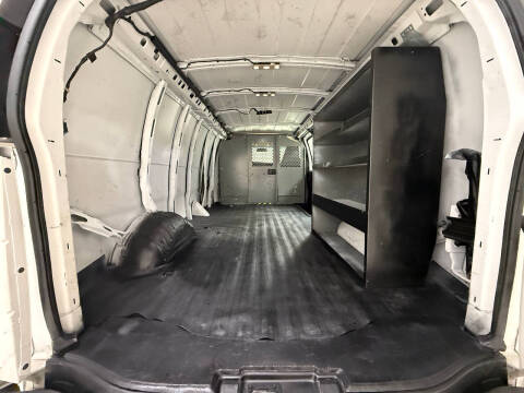 2017 Chevrolet Express 2500