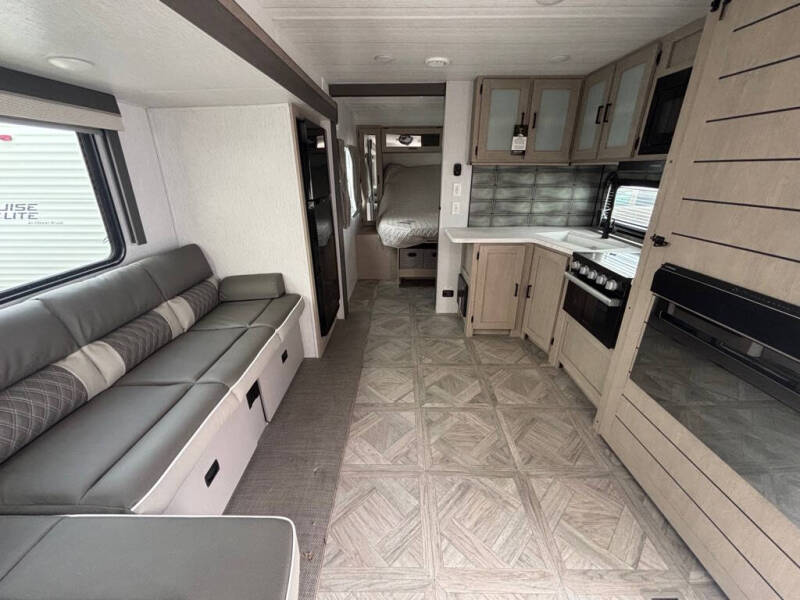 2024 Forest River SALEM 22RBSX