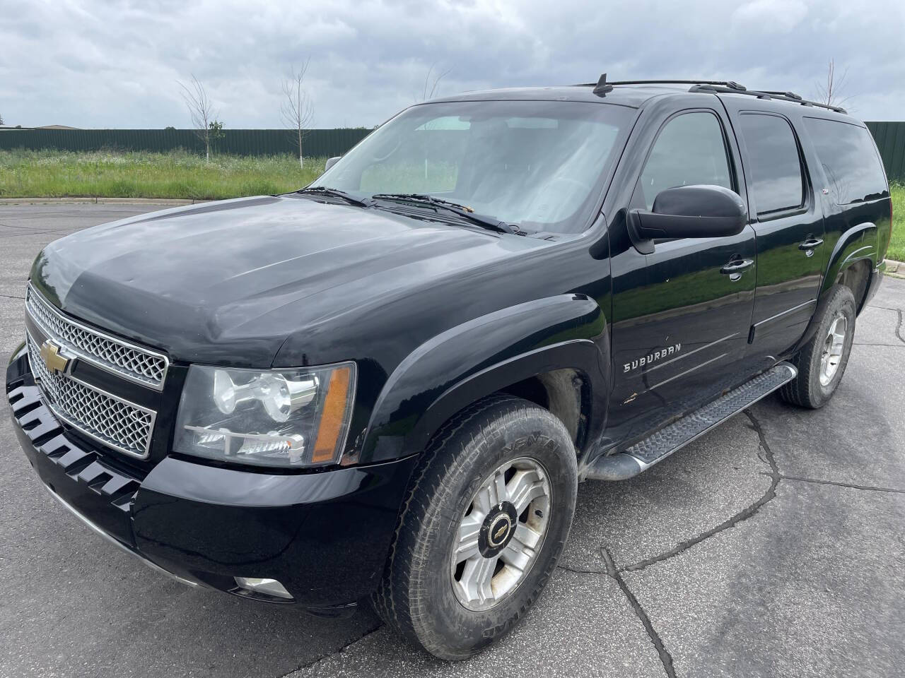 2009 Chevrolet Suburban for sale at Twin Cities Auctions in Elk River, MN