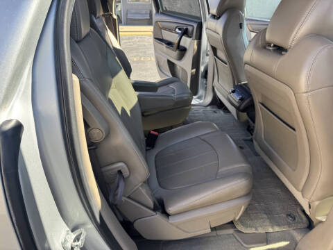 2016 GMC Acadia Denali