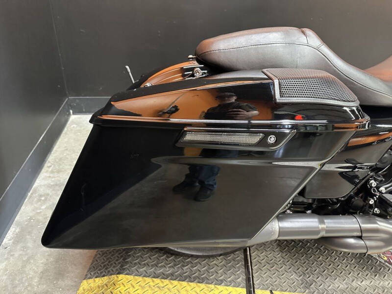 2022 Harley-Davidson FLTRXS - Road Glide Spec