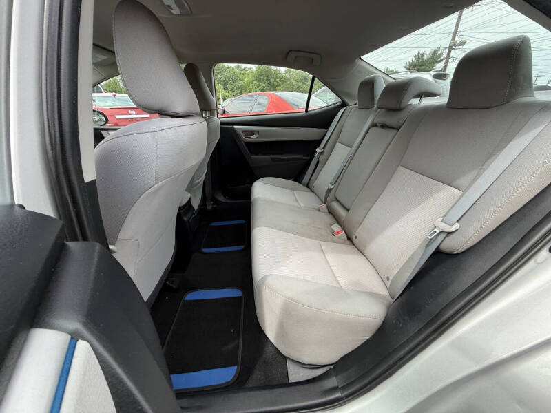 2015 Toyota Corolla LE