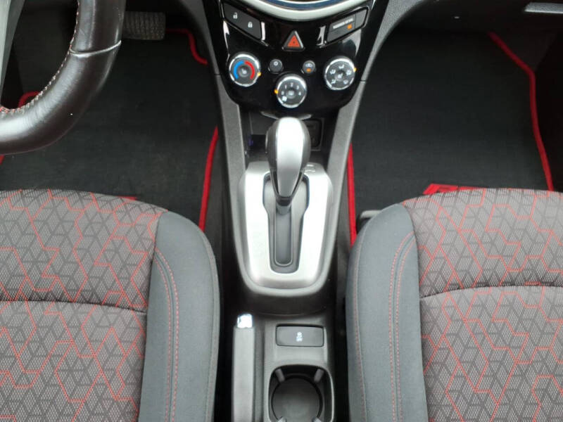 2017 Chevrolet Sonic LT Auto
