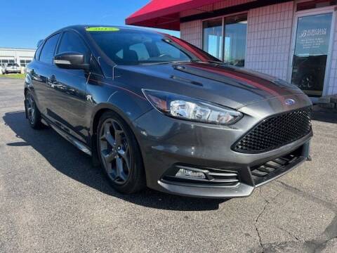 2018 Ford Focus for sale at Everyone's Financed At Borgman - BORGMAN OF HOLLAND LLC in Holland MI