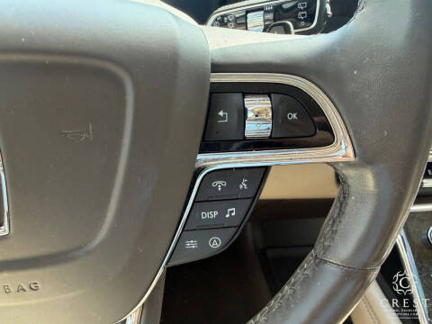 2022 Lincoln Navigator Standard