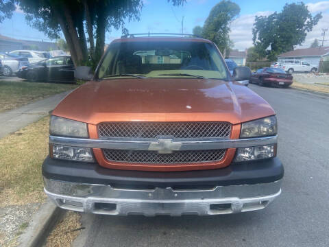 2004 Chevrolet Avalanche for sale at AUTO LAND in NEWARK, CA