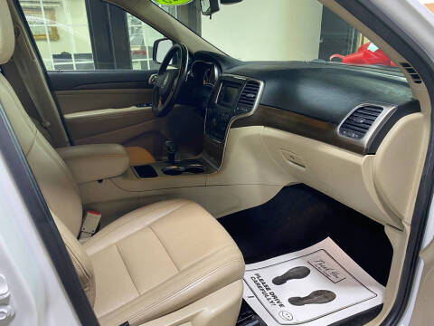 2015 Jeep Grand Cherokee Laredo