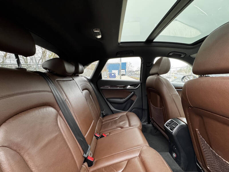 2016 Audi Q3 2.0T quattro Premium Plus