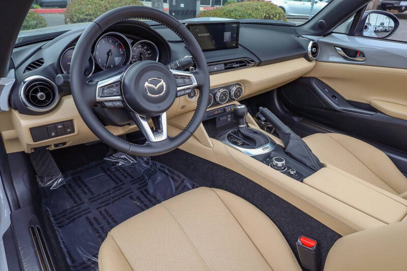 2025 Mazda MX-5 Miata Grand Touring