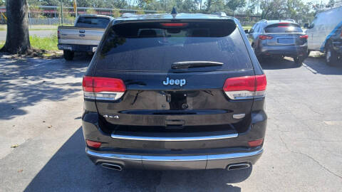 2019 Jeep Grand Cherokee Summit