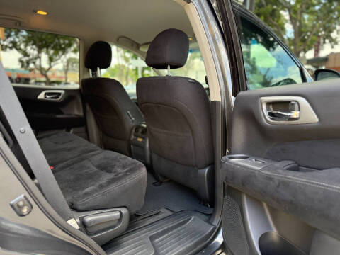 2014 Nissan Pathfinder Hybrid SV