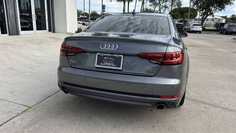 2017 Audi A4 2.0T quattro Prestige