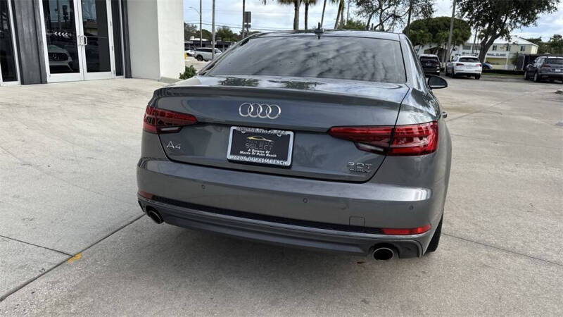 2017 Audi A4 2.0T quattro Prestige