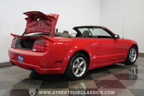 2005 Ford Mustang