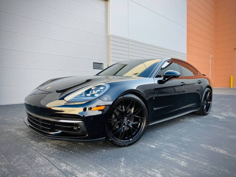 2017 Porsche Panamera 4S