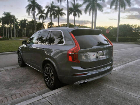 2020 Volvo XC90 T5 Momentum