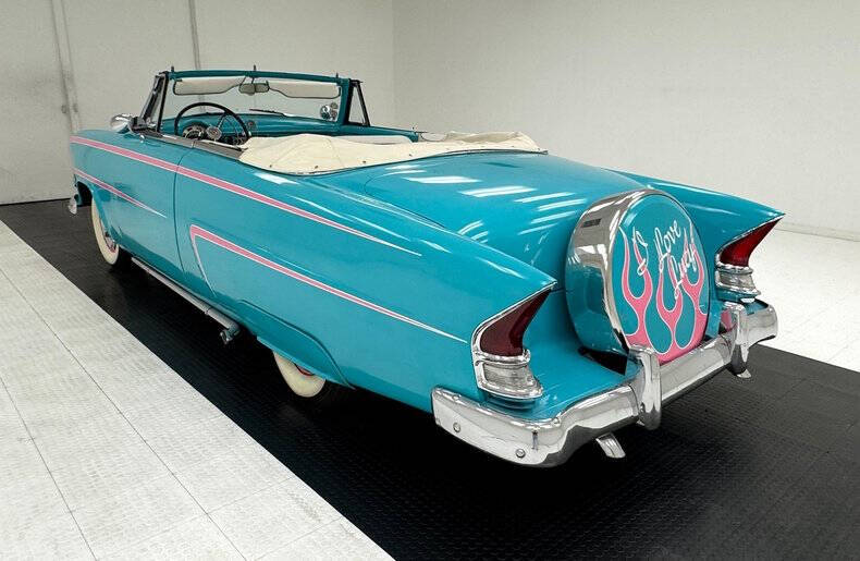 1953 Ford Sunliner