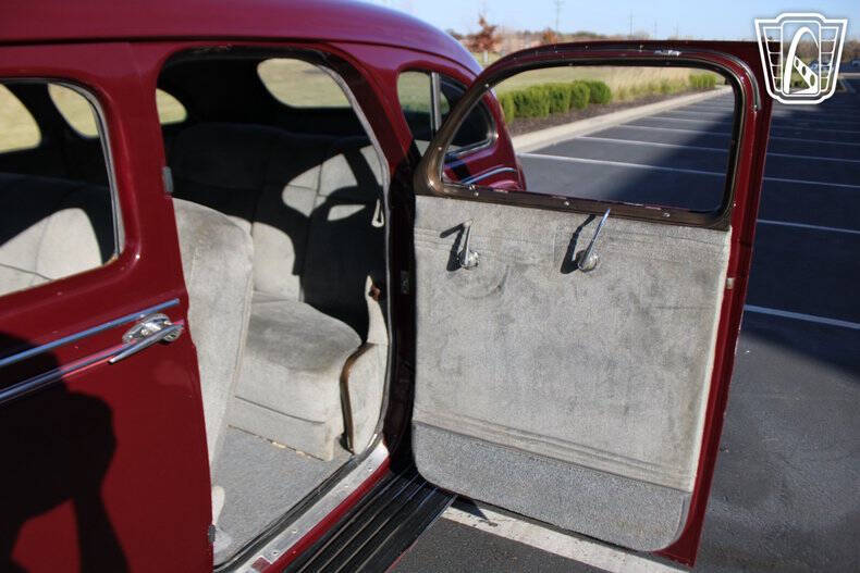 1936 Chrysler Airflow