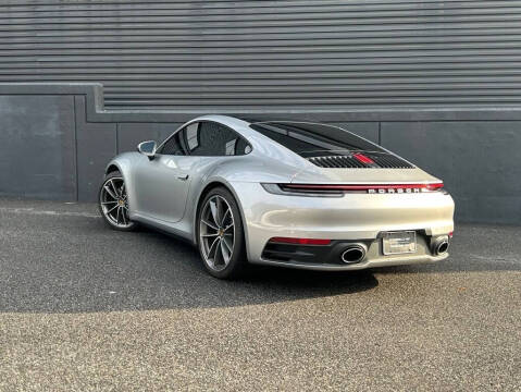 2021 Porsche 911 Carrera