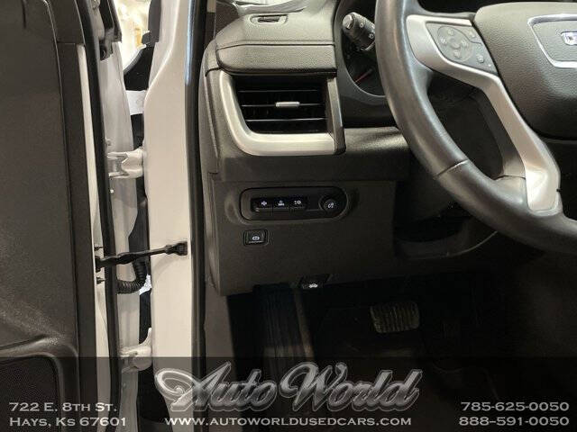 2022 GMC Terrain SLT