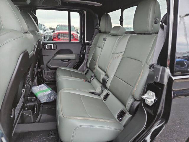 2026 Jeep Gladiator Mojave X