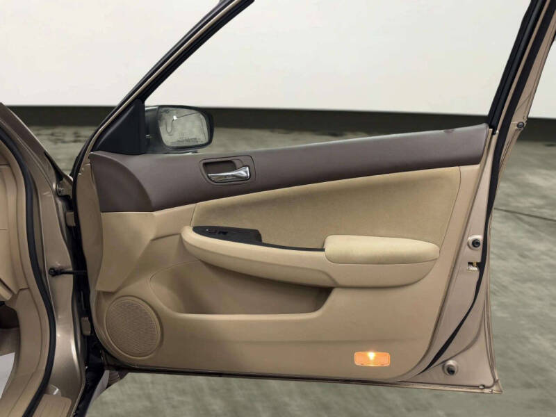 2004 Honda Accord LX